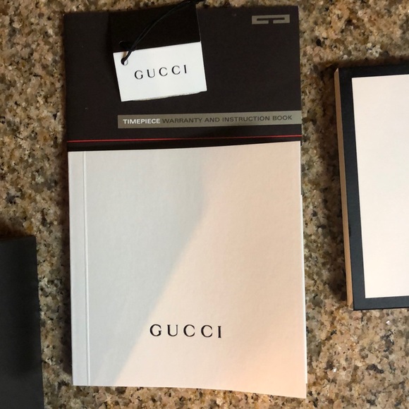 Gucci Watch - Picture 7 of 7